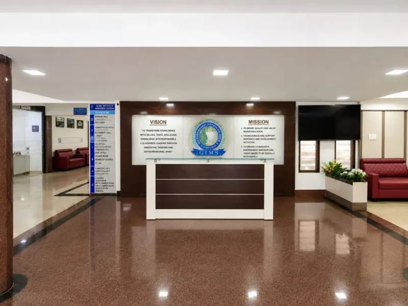 Front Desk / Reception